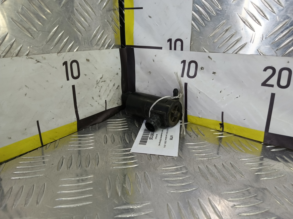 насос омывателя (моторчик) SUZUKI SX4 1.6 4WD MT (112 л.с.)SX4  I рестайлинг (2009—2014) Внедорожник 3841079J10, 2130 рублей, Москва