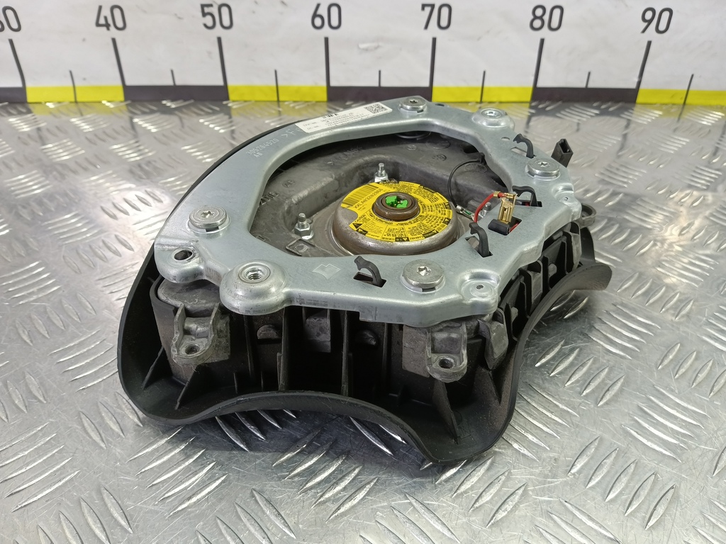 подушка безопасности водителя Volkswagen Crafter  2E0880202D, 2130 рублей, Москва