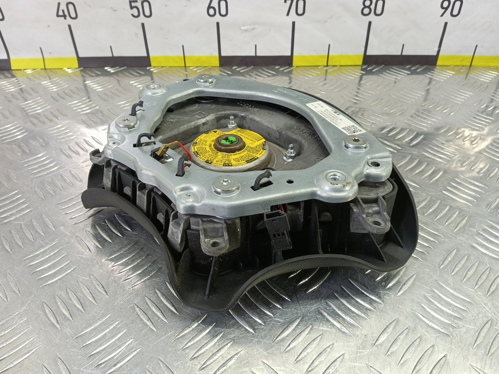 подушка безопасности водителя Volkswagen Crafter  2E0880202D, 2130 рублей, Москва