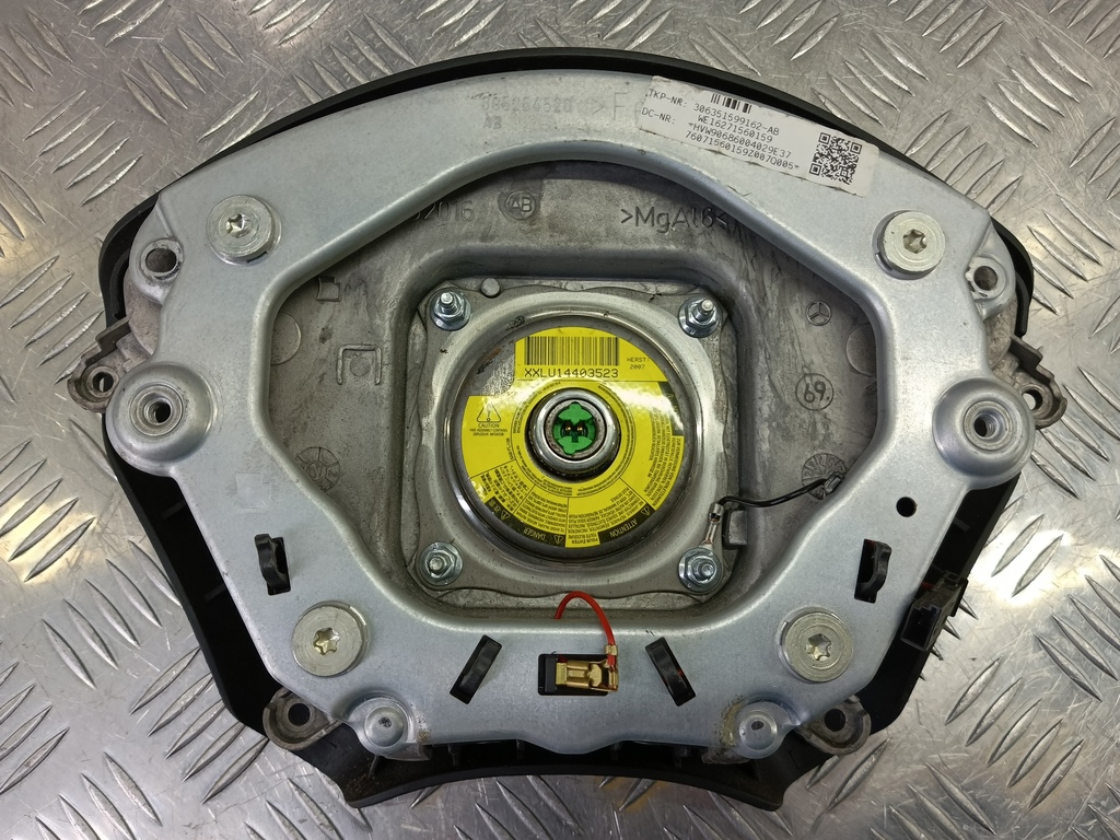 подушка безопасности водителя Volkswagen Crafter  2E0880202D, 2130 рублей, Москва