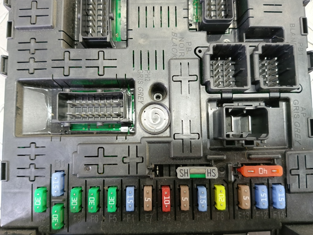 блок предохранителей Citroen Jumpy  1609999180, 8680 рублей, Москва