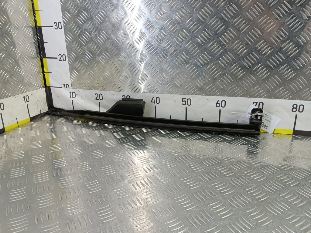 направляющая стекла двери Citroen Jumper  930447, 630 рублей, Москва