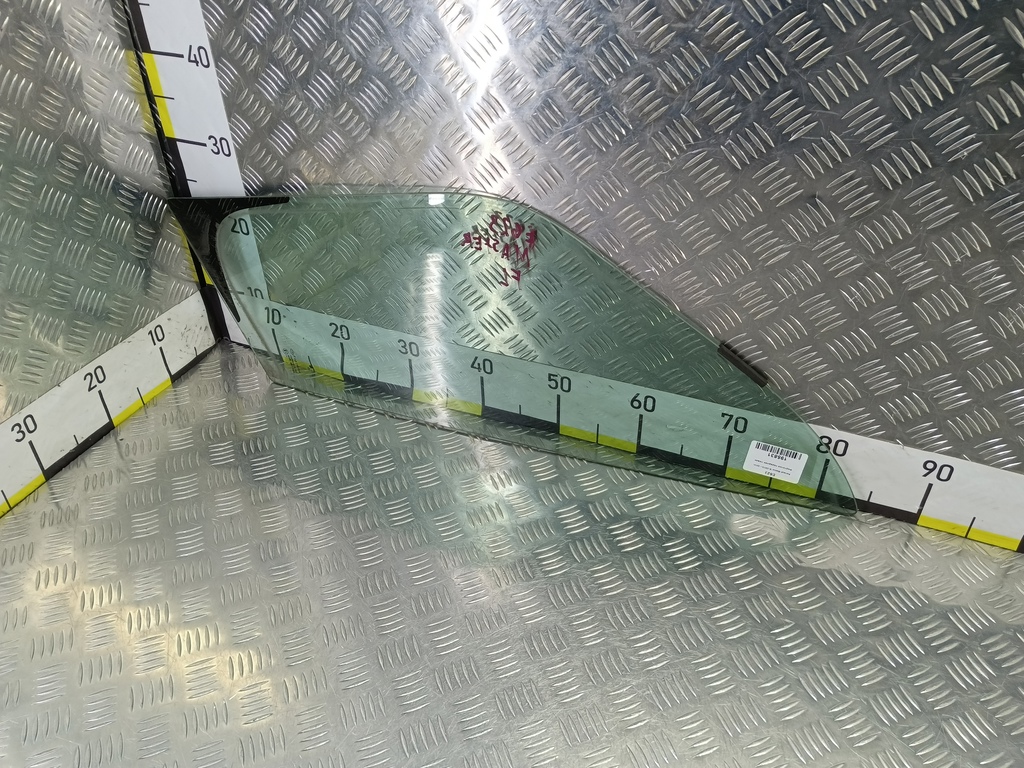 стекло двери Renault Master  802631127R, 3050 рублей, Москва