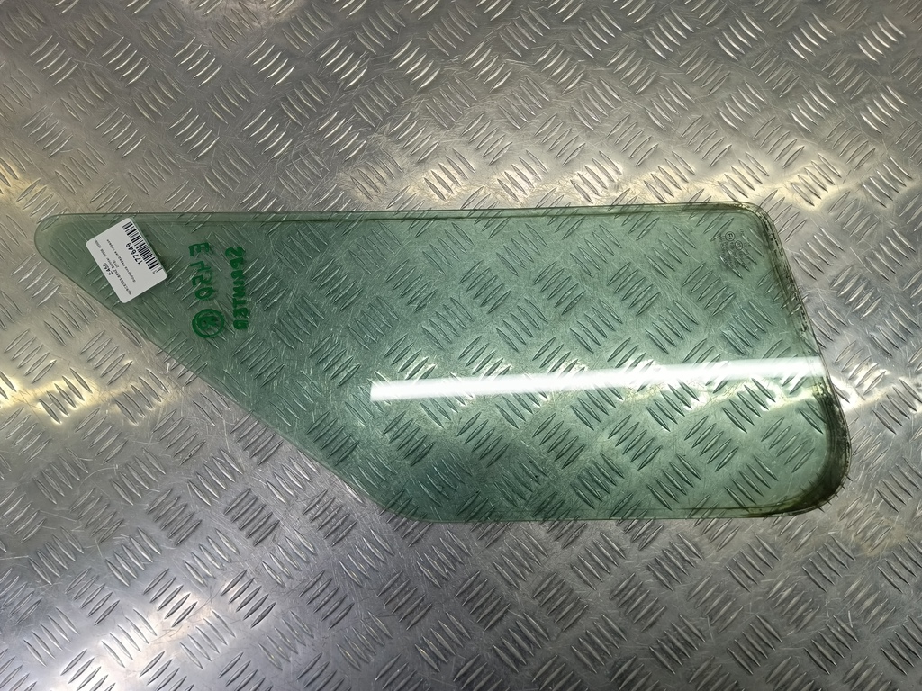 стекло двери MERCEDES-BENZ Sprinter  A9067250309, 860 рублей, Москва