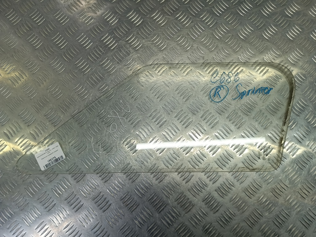 стекло двери MERCEDES-BENZ Sprinter  A9067250109, 1090 рублей, Москва