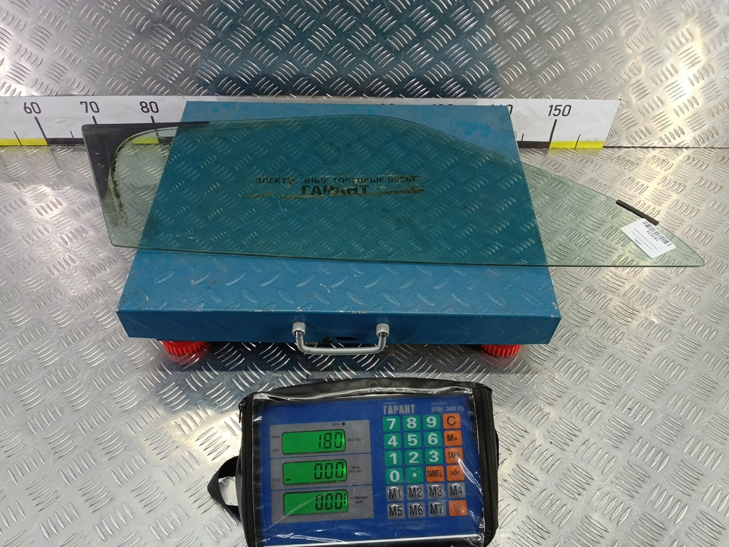 стекло двери Opel Movano  4419576, 7759 рублей, Москва