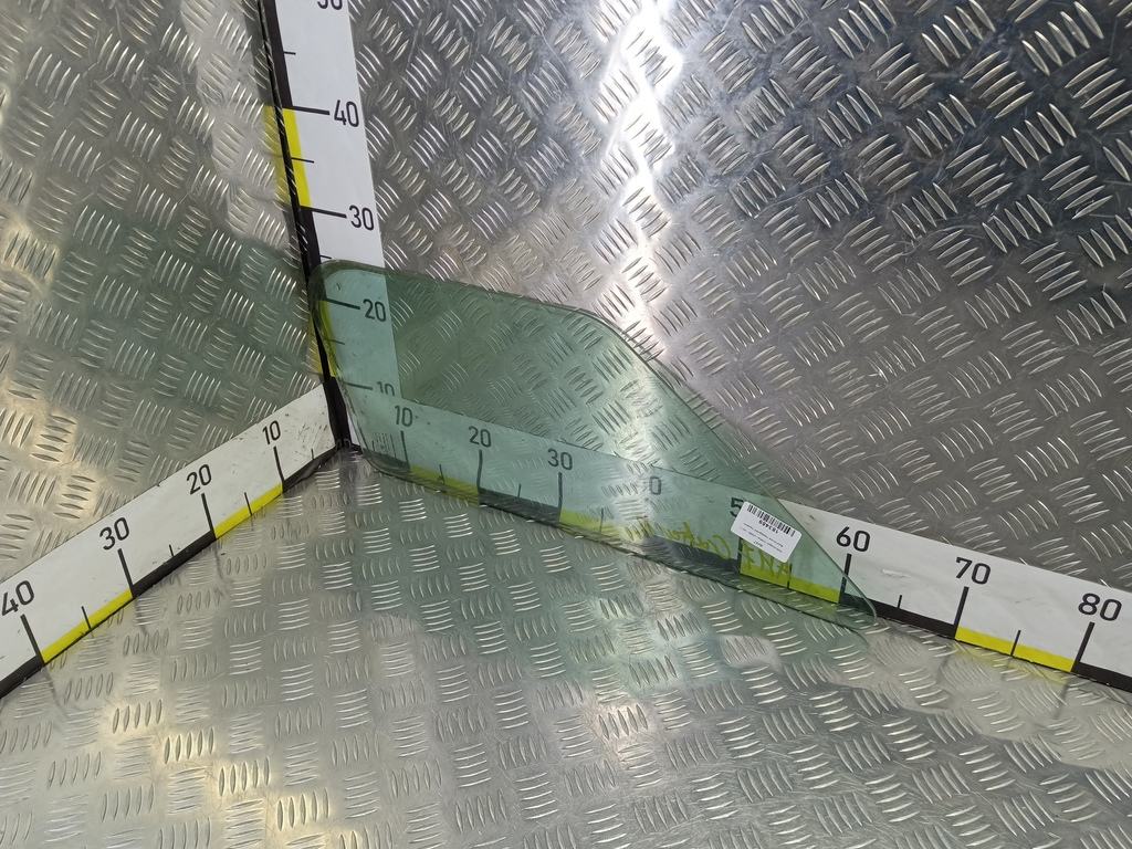 стекло двери Volkswagen Crafter  2E0845116A, 860 рублей, Москва