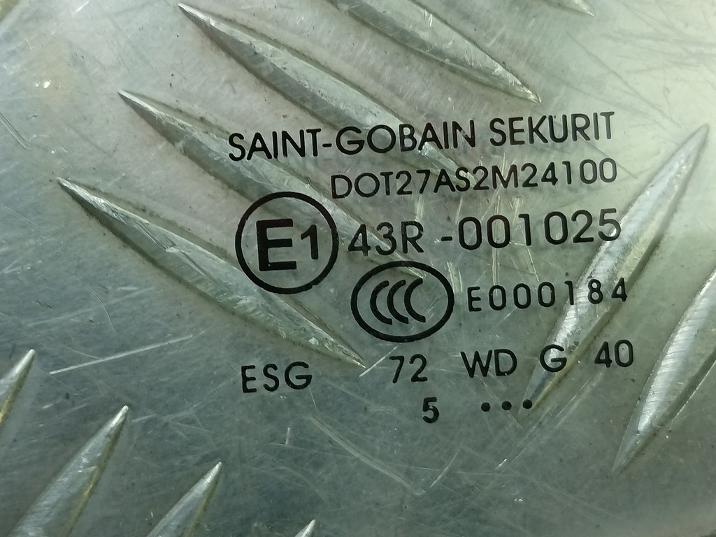 стекло двери Volkswagen Crafter  2E0845115A, 860 рублей, Москва