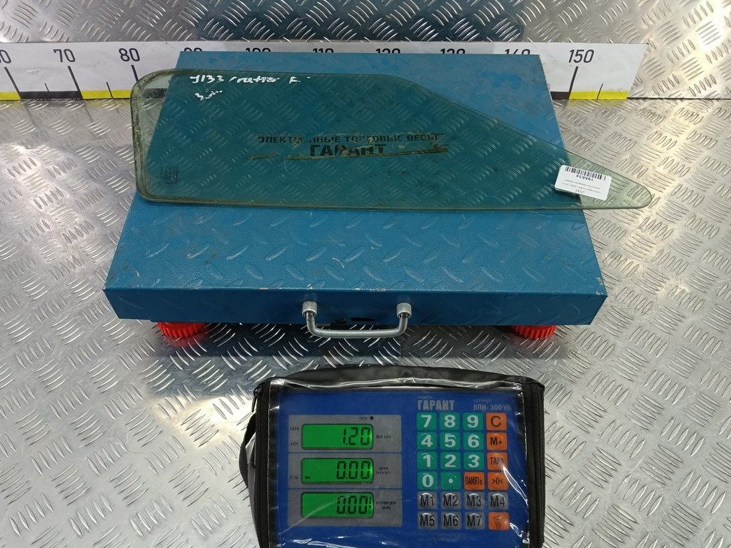 стекло двери Volkswagen Crafter  2E0845116A, 860 рублей, Москва