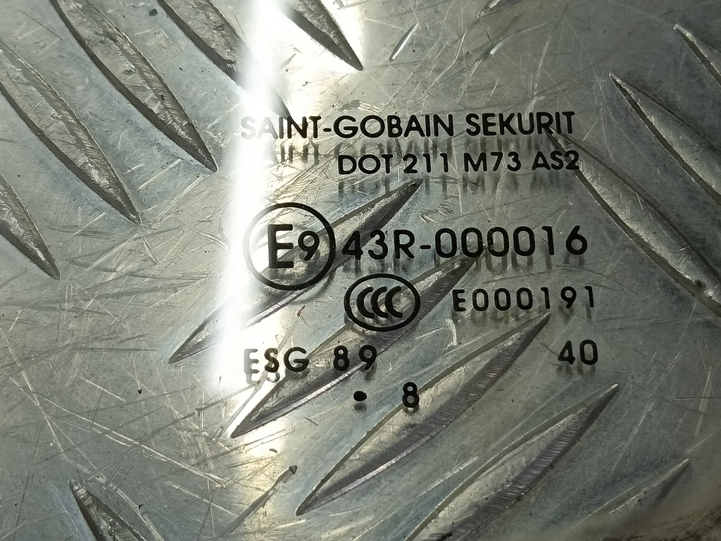 стекло двери MERCEDES-BENZ Sprinter  A9067250009, 980 рублей, Москва