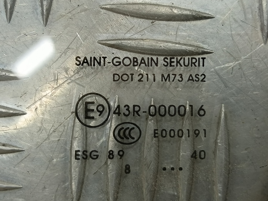 стекло двери MERCEDES-BENZ Sprinter  A9067250009, 980 рублей, Москва