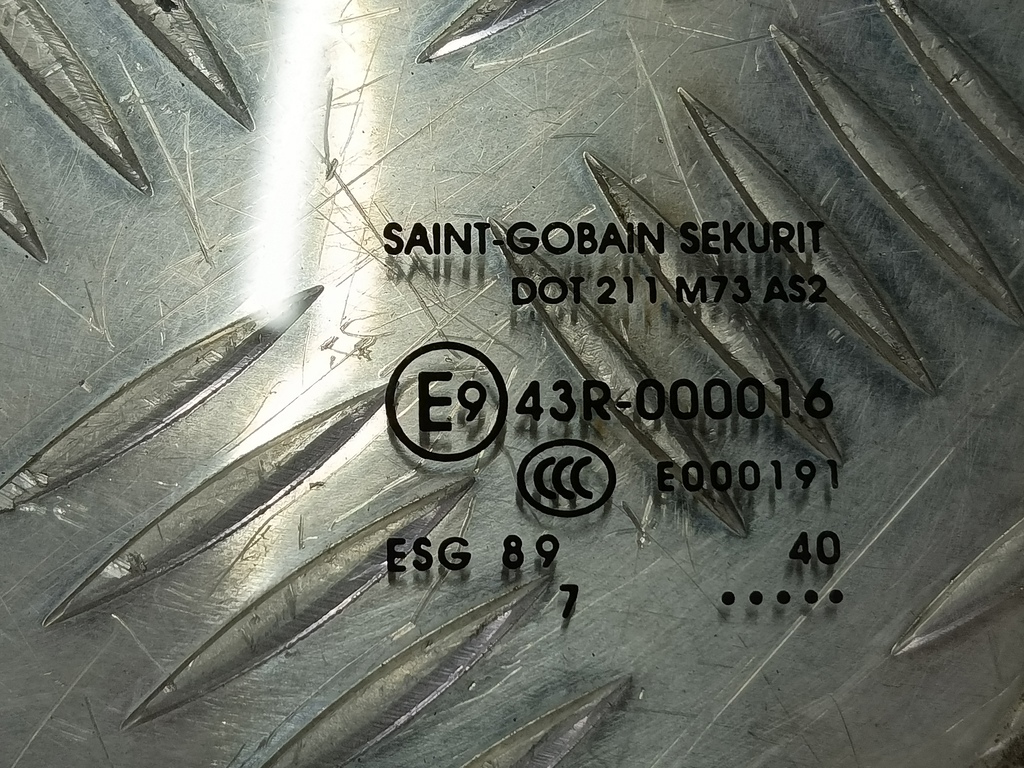 стекло двери MERCEDES-BENZ Sprinter  A9067250009, 980 рублей, Москва