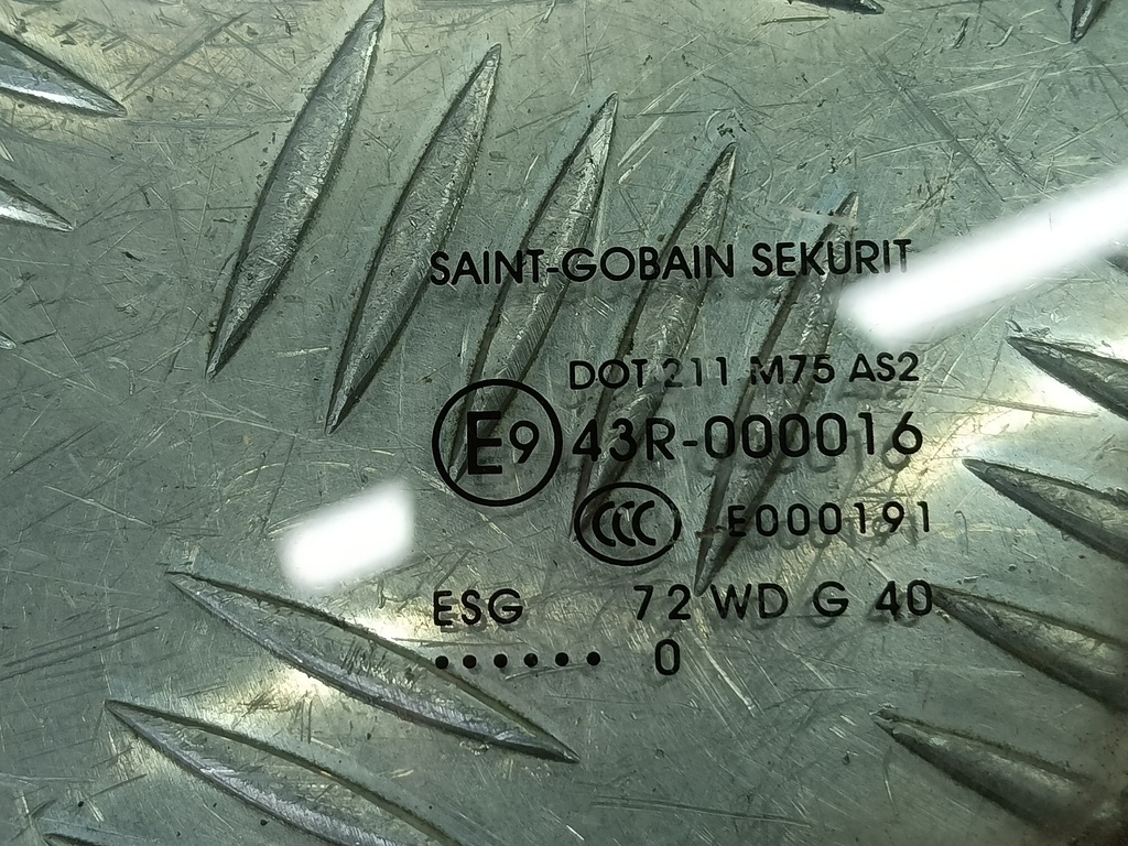 стекло двери Volkswagen Crafter  2E0845115A, 860 рублей, Москва