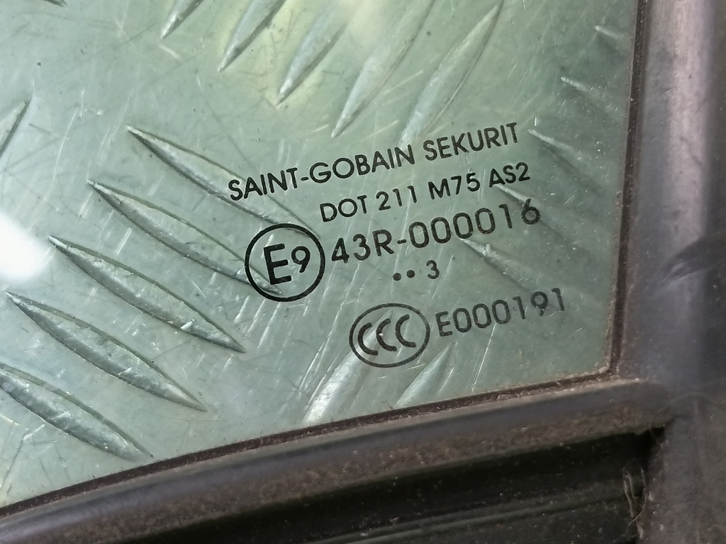 стекло двери Peugeot Partner  9201R6, 2130 рублей, Москва