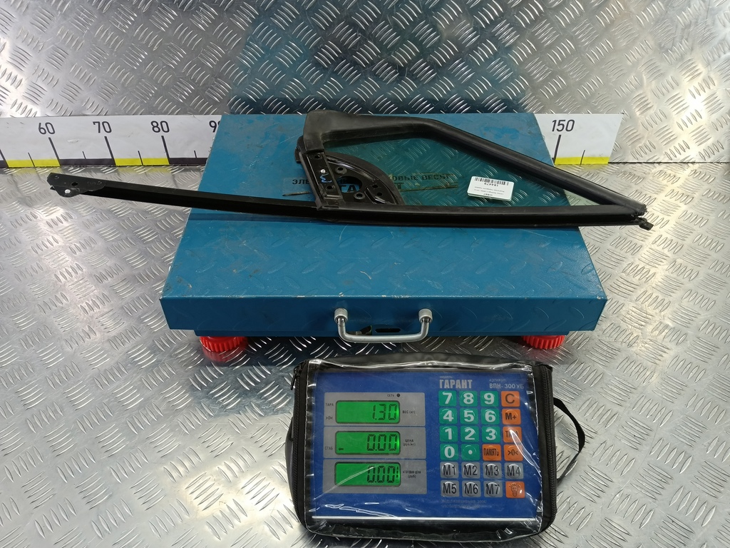 стекло двери Citroen Berlingo  9202R6, 5810 рублей, Москва