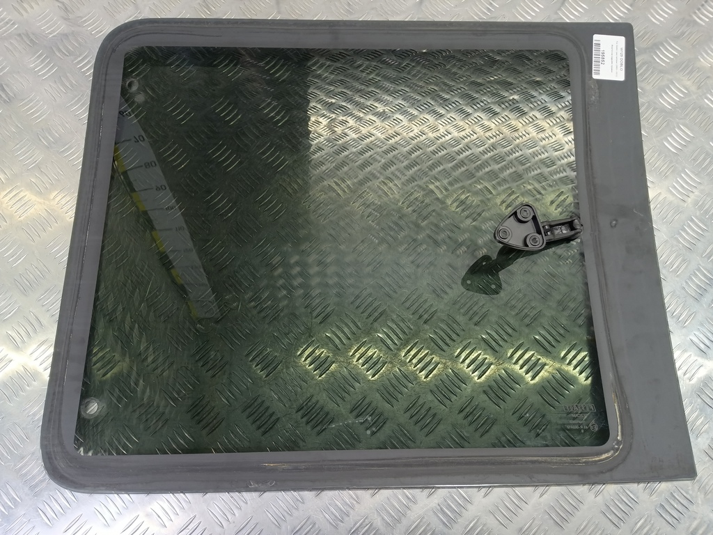 стекло кузовное Fiat Doblo  735381254, 25700 рублей, Москва