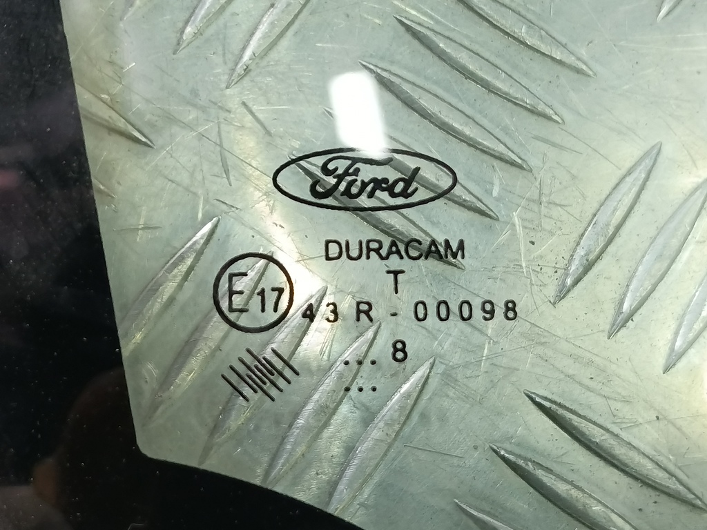 стекло двери FORD Transit  1819093, 2240 рублей, Москва