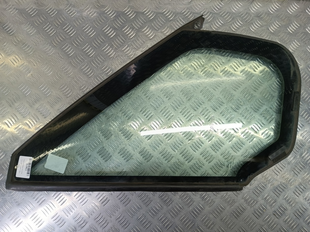 стекло двери FORD Transit  1819093, 2240 рублей, Москва