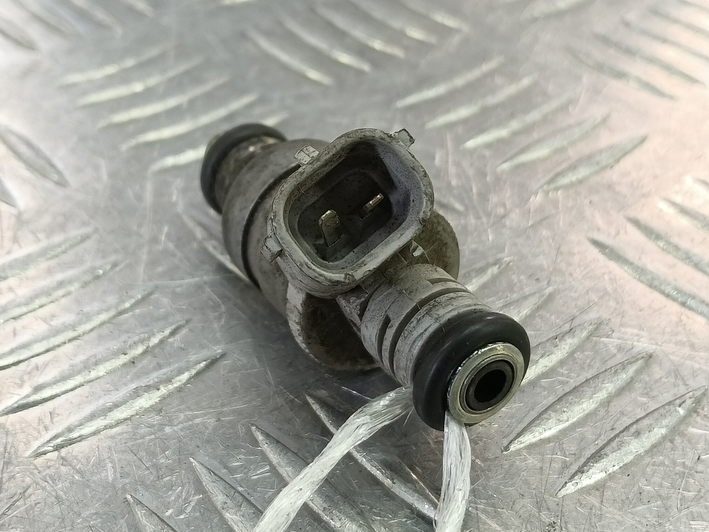 форсунка топливная MITSUBISHI COLT  MR988977, 860 рублей, Москва