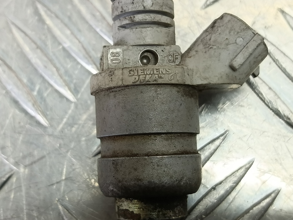 форсунка топливная MITSUBISHI COLT  MR988977, 860 рублей, Москва