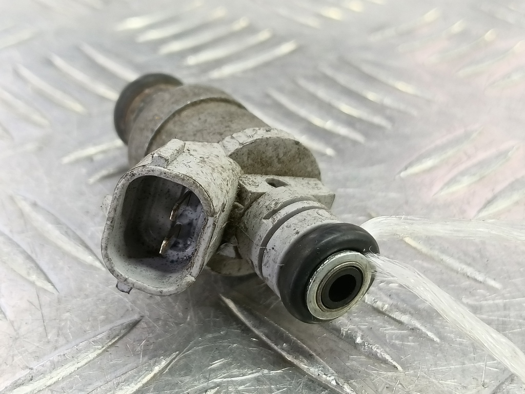 форсунка топливная MITSUBISHI COLT  MR988977, 860 рублей, Москва