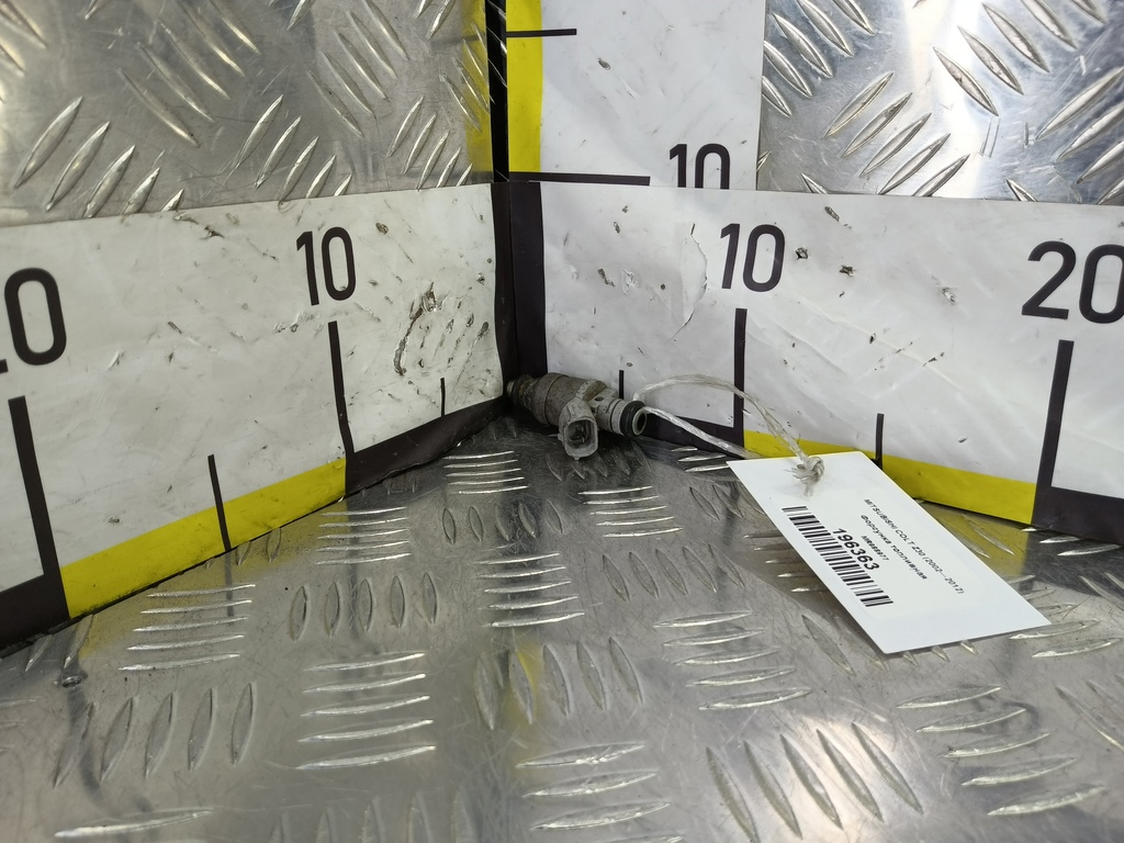 форсунка топливная MITSUBISHI COLT  MR988977, 860 рублей, Москва