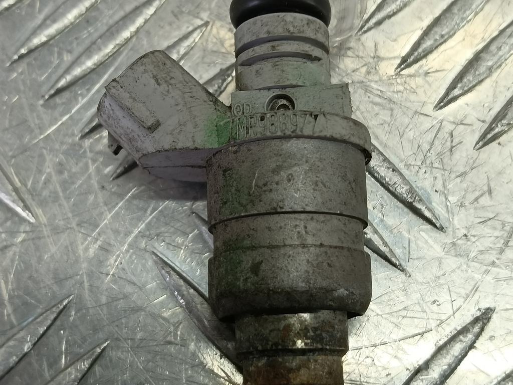 форсунка топливная MITSUBISHI COLT  MR988977, 860 рублей, Москва