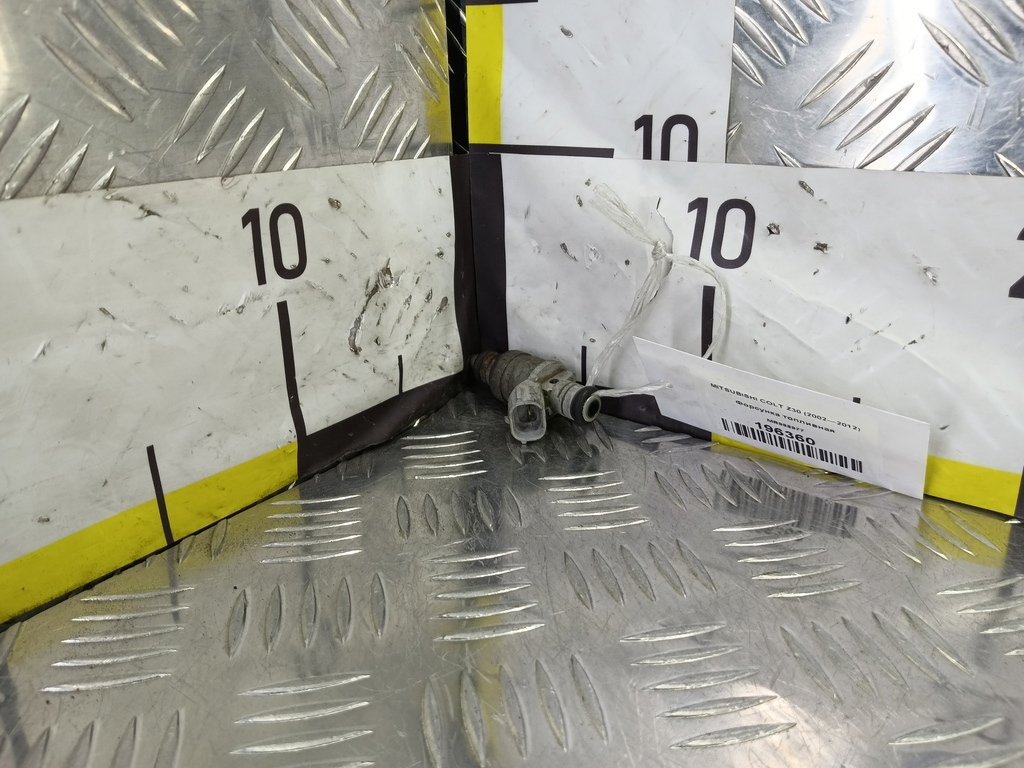 форсунка топливная MITSUBISHI COLT  MR988977, 860 рублей, Москва