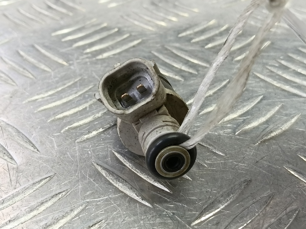 форсунка топливная MITSUBISHI COLT  MR988977, 860 рублей, Москва