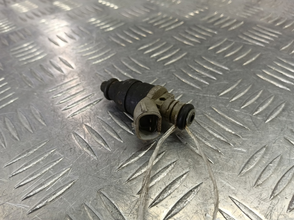 форсунка топливная MITSUBISHI COLT  MR988977, 860 рублей, Москва