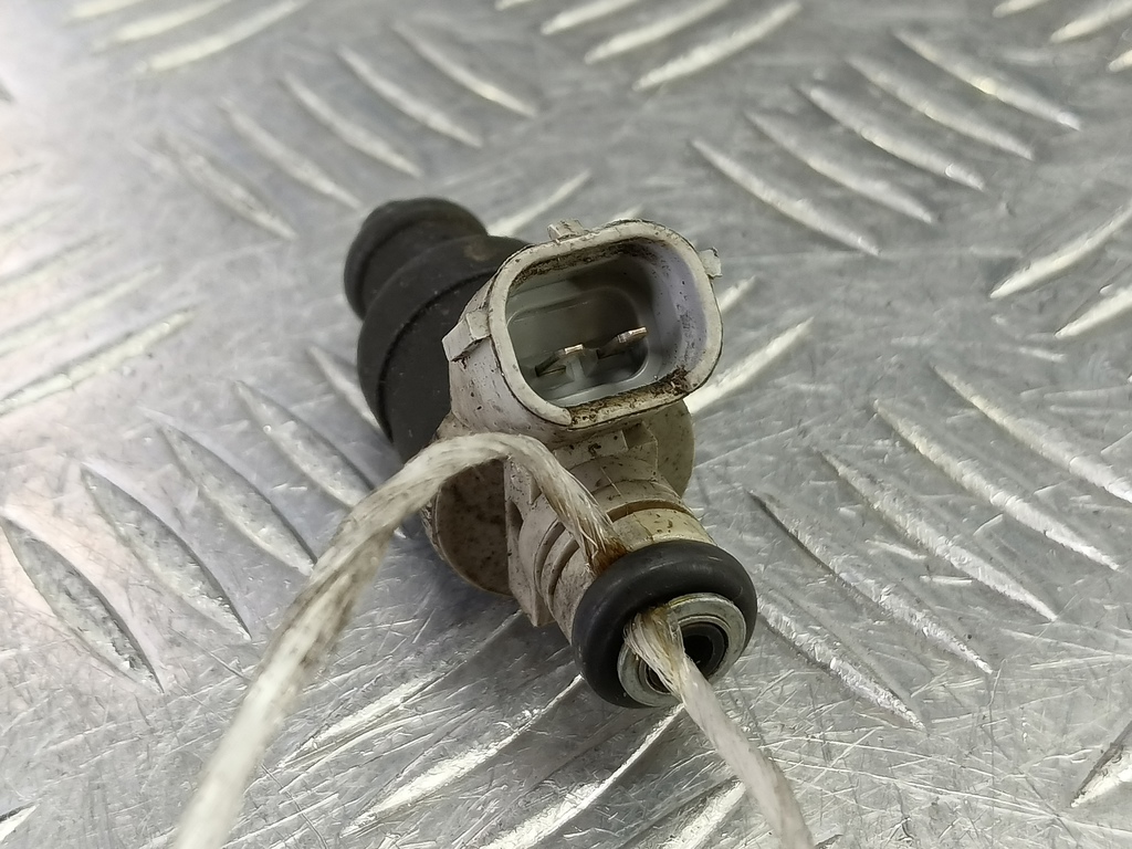 форсунка топливная MITSUBISHI COLT  MR988977, 860 рублей, Москва