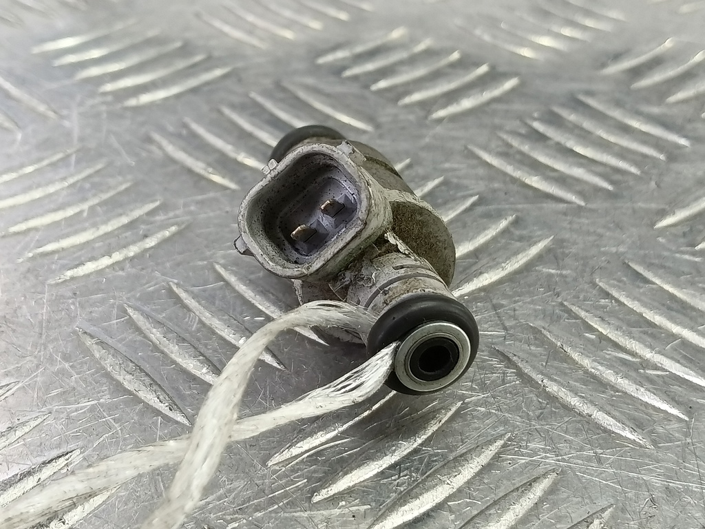 форсунка топливная MITSUBISHI COLT  MR988977, 860 рублей, Москва