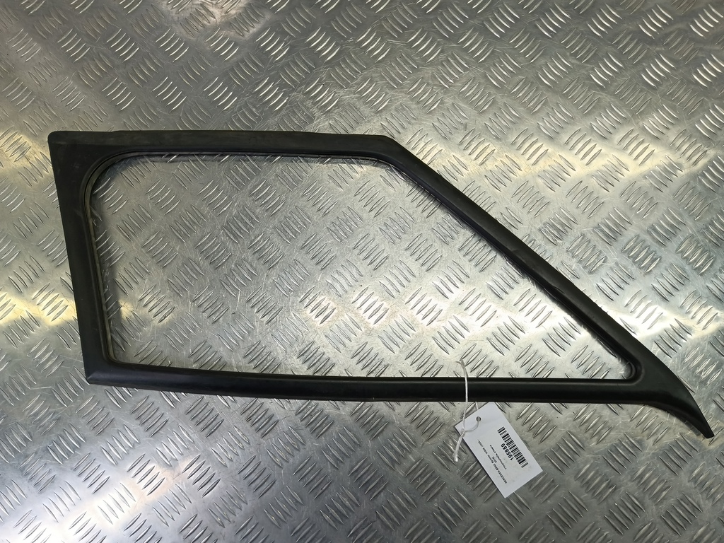 уплотнитель стекла MERCEDES-BENZ Sprinter  A9066711720, 750 рублей, Москва