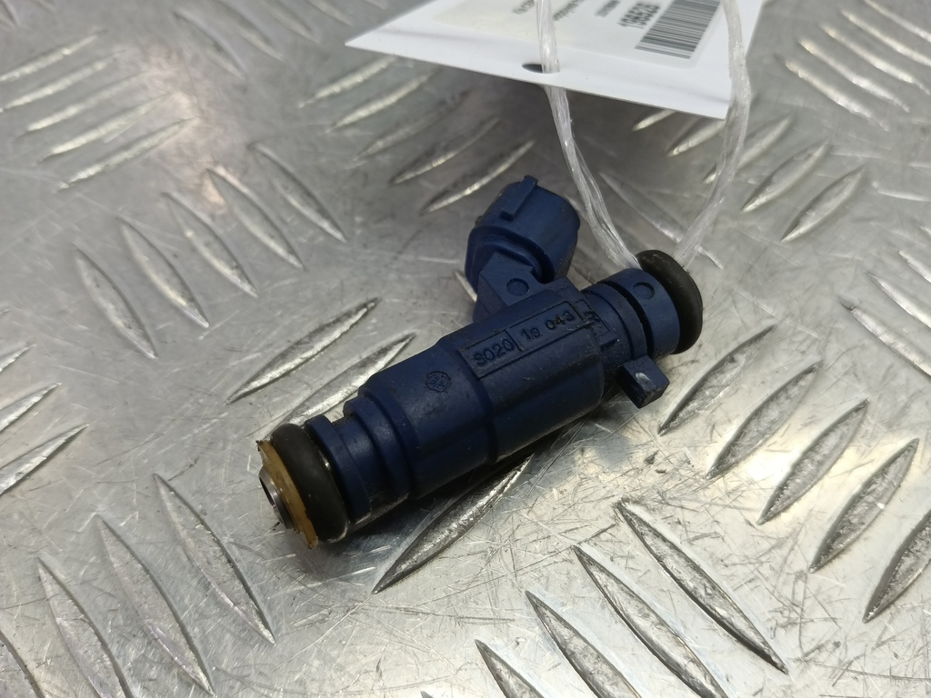 форсунка топливная Kia Ceed  353102B000, 630 рублей, Москва