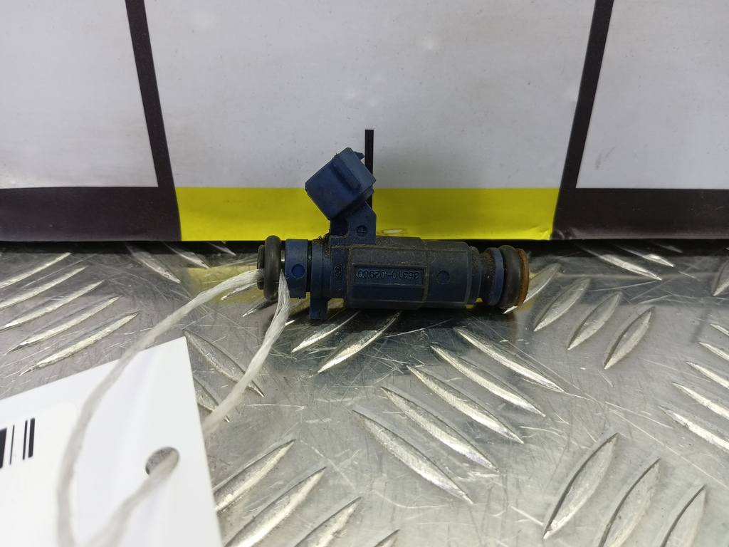 форсунка топливная Kia Ceed  353102B000, 630 рублей, Москва