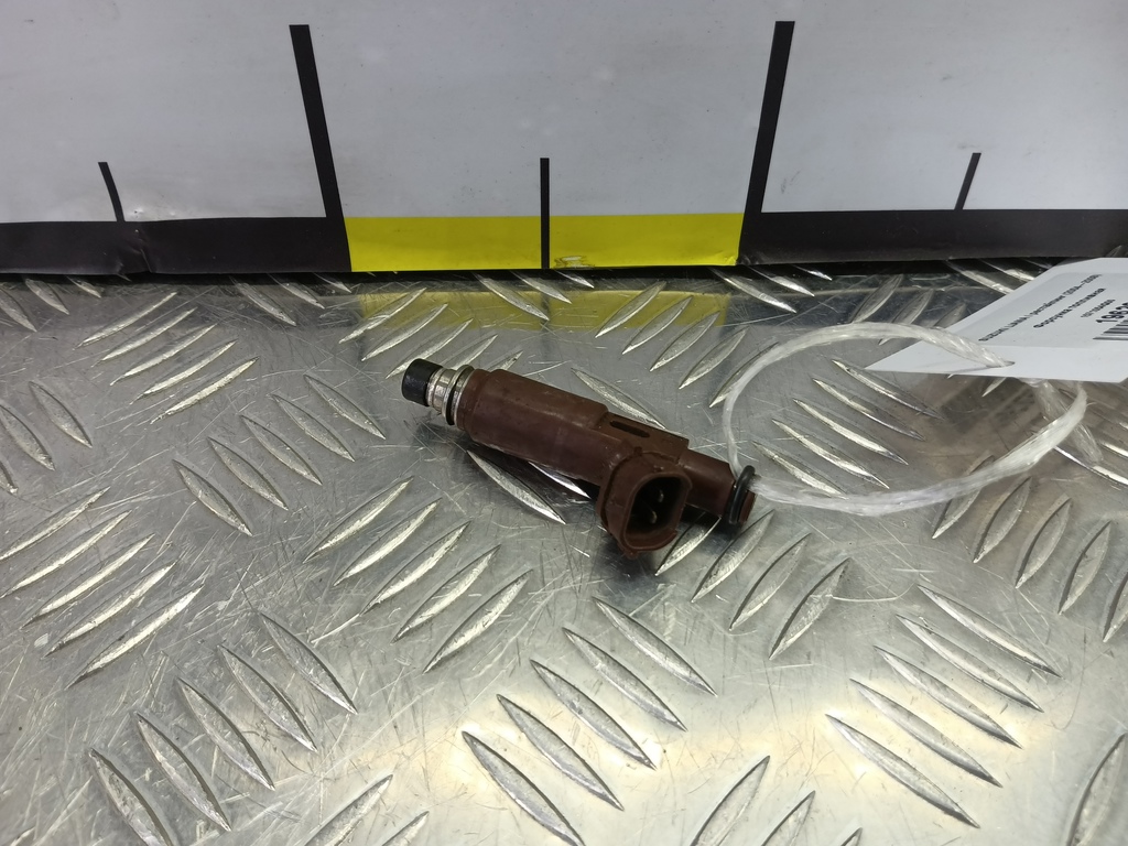 форсунка топливная SUZUKI LIANA  1571054G00, 630 рублей, Москва