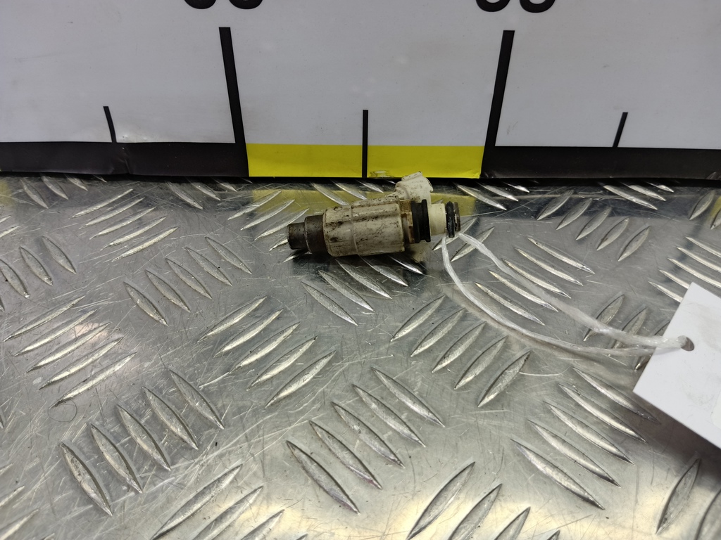 форсунка топливная SUZUKI Grand Vitara  1571052D00, 3279 рублей, Москва