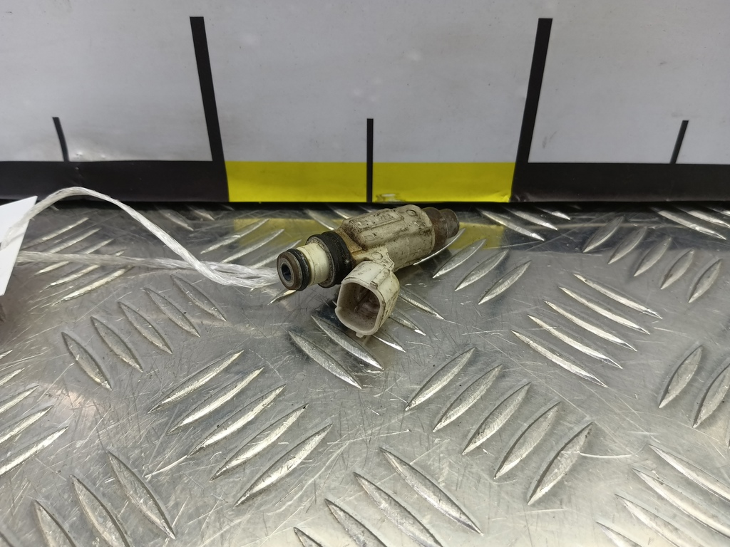 форсунка топливная SUZUKI Grand Vitara  1571052D00, 3279 рублей, Москва