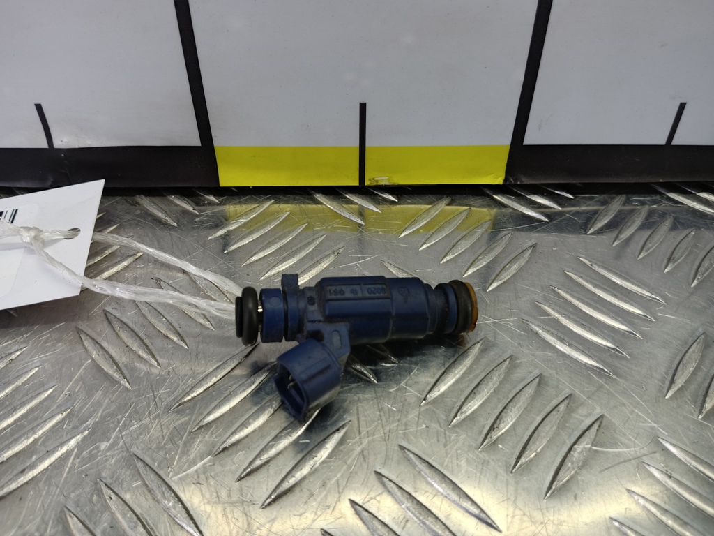 форсунка топливная Kia Ceed  353102B000, 630 рублей, Москва