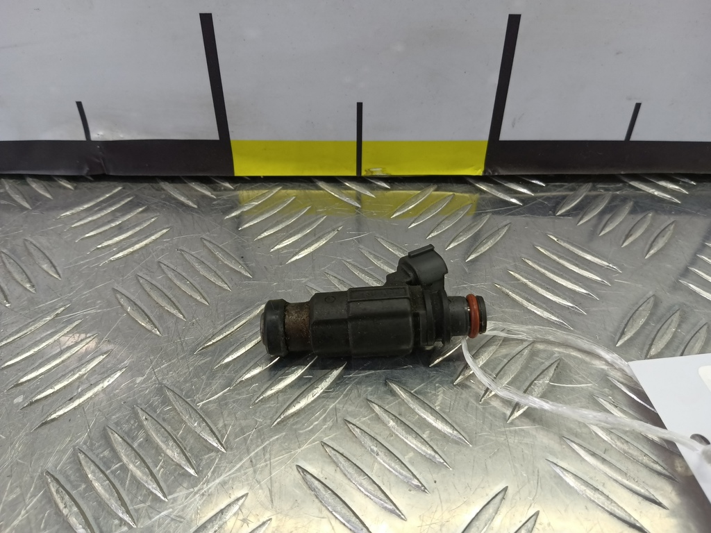 форсунка топливная MITSUBISHI CARISMA  MD319790, 2240 рублей, Москва