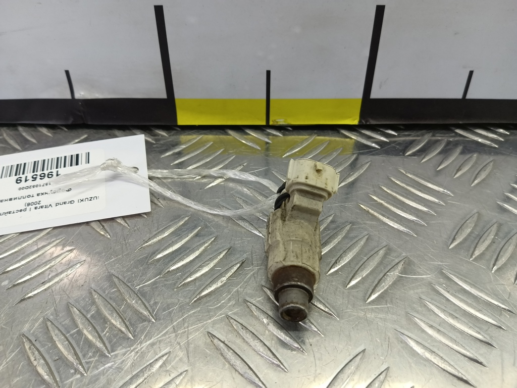 форсунка топливная SUZUKI Grand Vitara  1571052D00, 3279 рублей, Москва