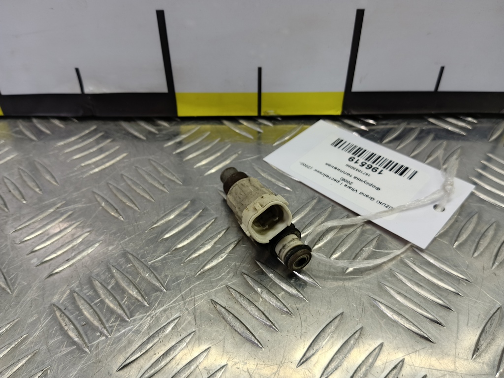 форсунка топливная SUZUKI Grand Vitara  1571052D00, 3279 рублей, Москва