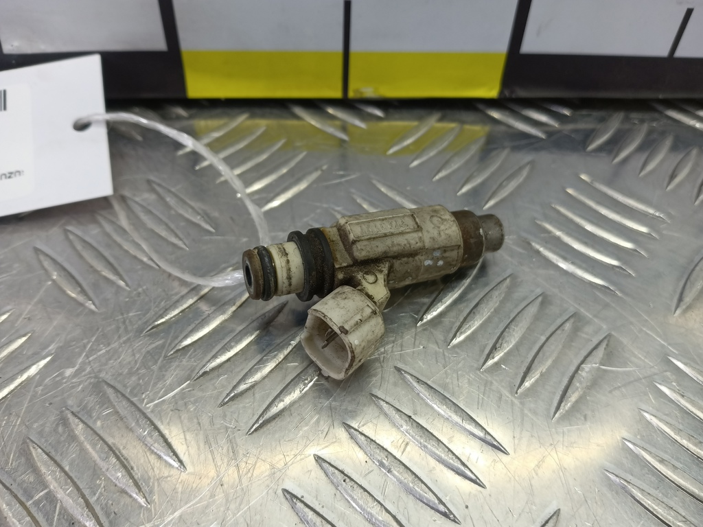 форсунка топливная SUZUKI Grand Vitara  1571052D00, 3279 рублей, Москва