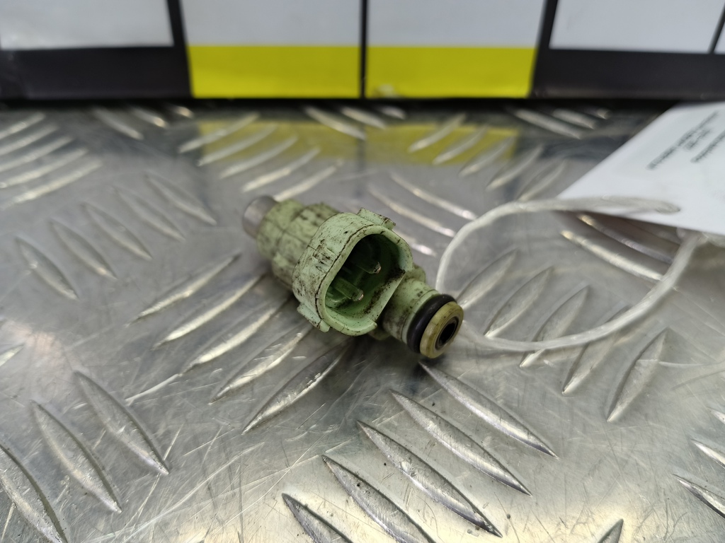 форсунка топливная MITSUBISHI LANCER  MN143061, 2010 рублей, Москва