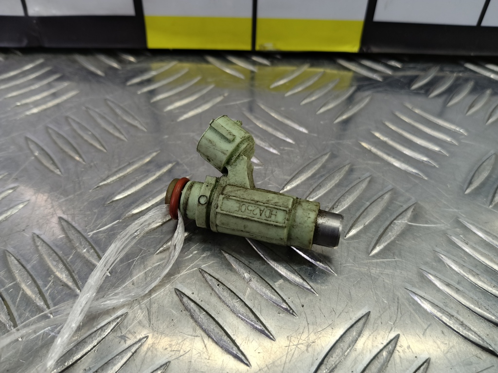 форсунка топливная MITSUBISHI LANCER  MN143061, 2010 рублей, Москва