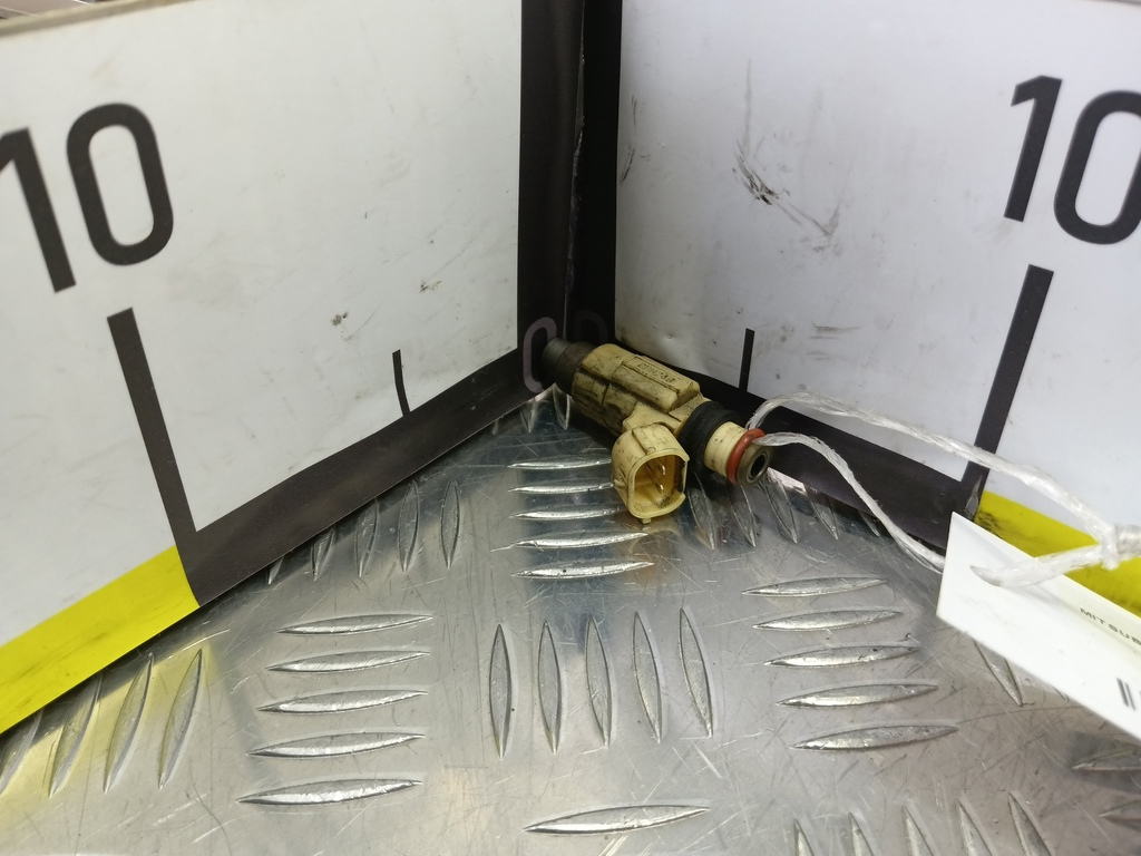 форсунка топливная MITSUBISHI OUTLANDER  MR507252, 3850 рублей, Москва