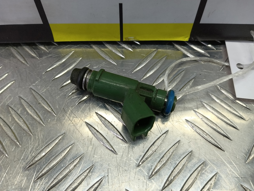 форсунка топливная Jaguar X-TYPE  C2S8062, 1090 рублей, Москва