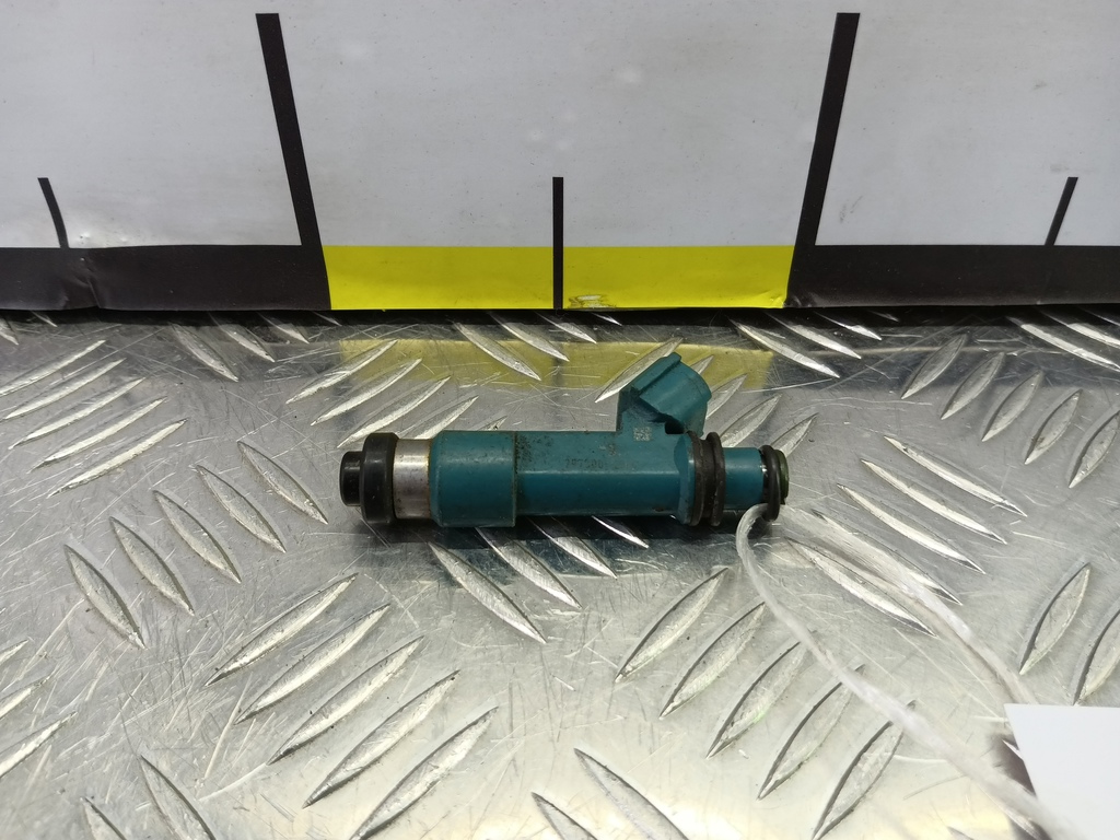 форсунка топливная MAZDA 3  ZJ2013250, 520 рублей, Москва