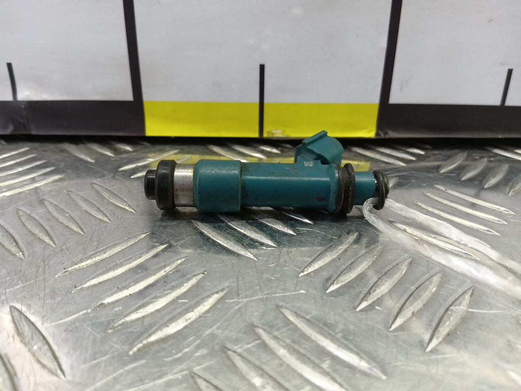 форсунка топливная MAZDA 3  ZJ2013250, 520 рублей, Москва