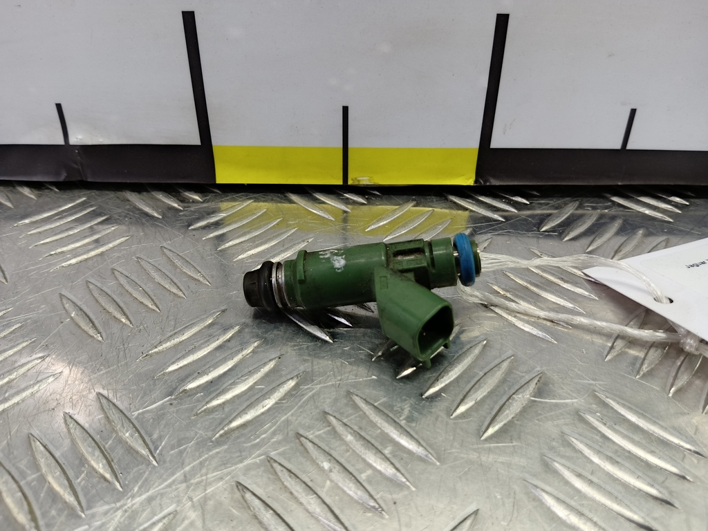 форсунка топливная Jaguar X-TYPE  C2S8062, 1090 рублей, Москва